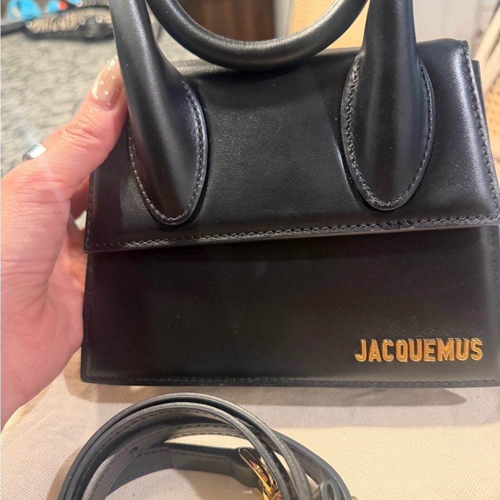 Jacquemus Le Chiquito Noeud Bag (Authentic!) - Picture 6 of 8